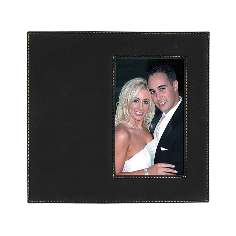 4' x 6' Leatherette Photo Frame na may 4 1/4' x 7 7/8' Engraving Area