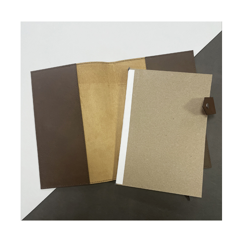 Laserable Leatherette Journal na may Clasp
