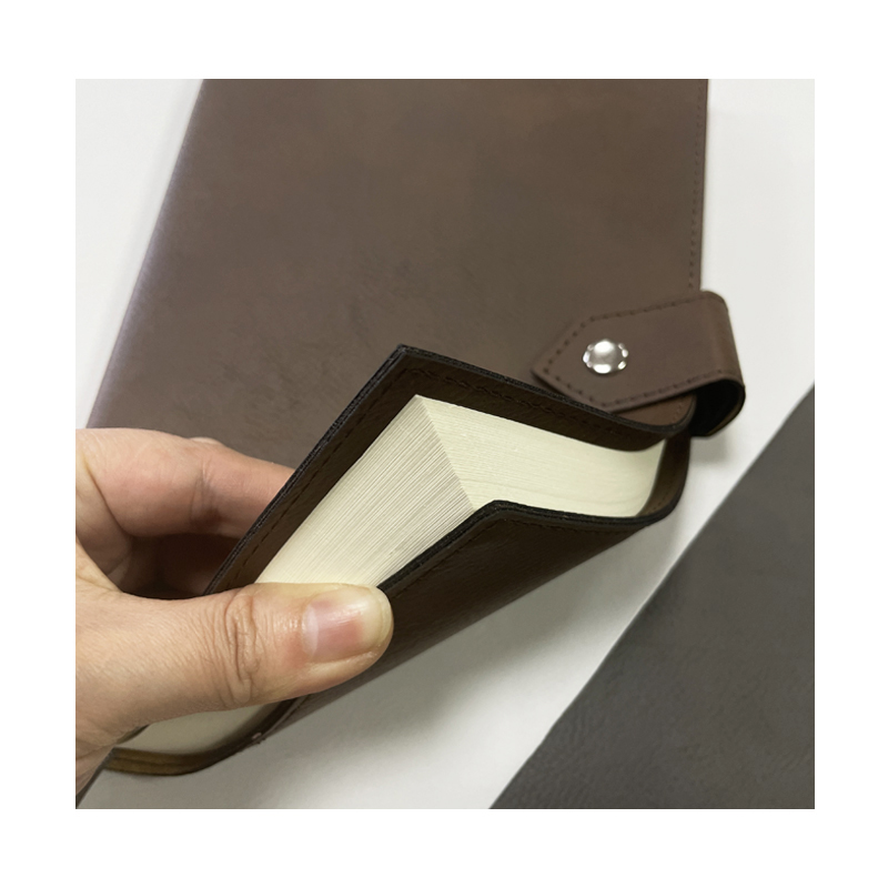Laserable Leatherette Journal na may Clasp