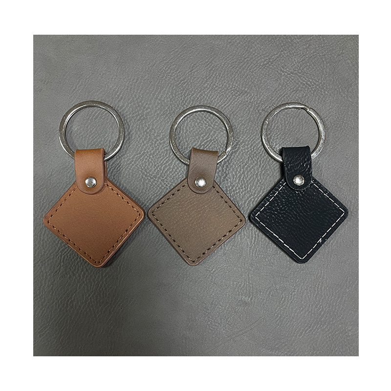 Laserable Leatherette Square Keychain na may Oiled Edge Laserable Leatherette Square Keychain na may Oiled Edge