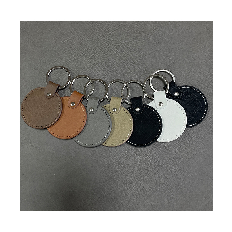 Laserable Leatherette Round Keychain na may Oiled Edge Laserable Leatherette Round Keychain na may Oiled Edge